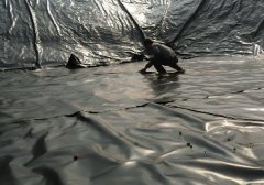 经典三级福利在线观看 膨润土防水毯在隧道工程中的构造形式及材料特点