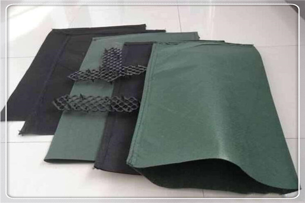 极品白丝美女被肏视频 生态袋截水墙适用管沟坡度5°~30°