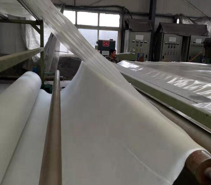 娇嫩jk丝袜美女被肏 复合土工膜接缝加固及方法