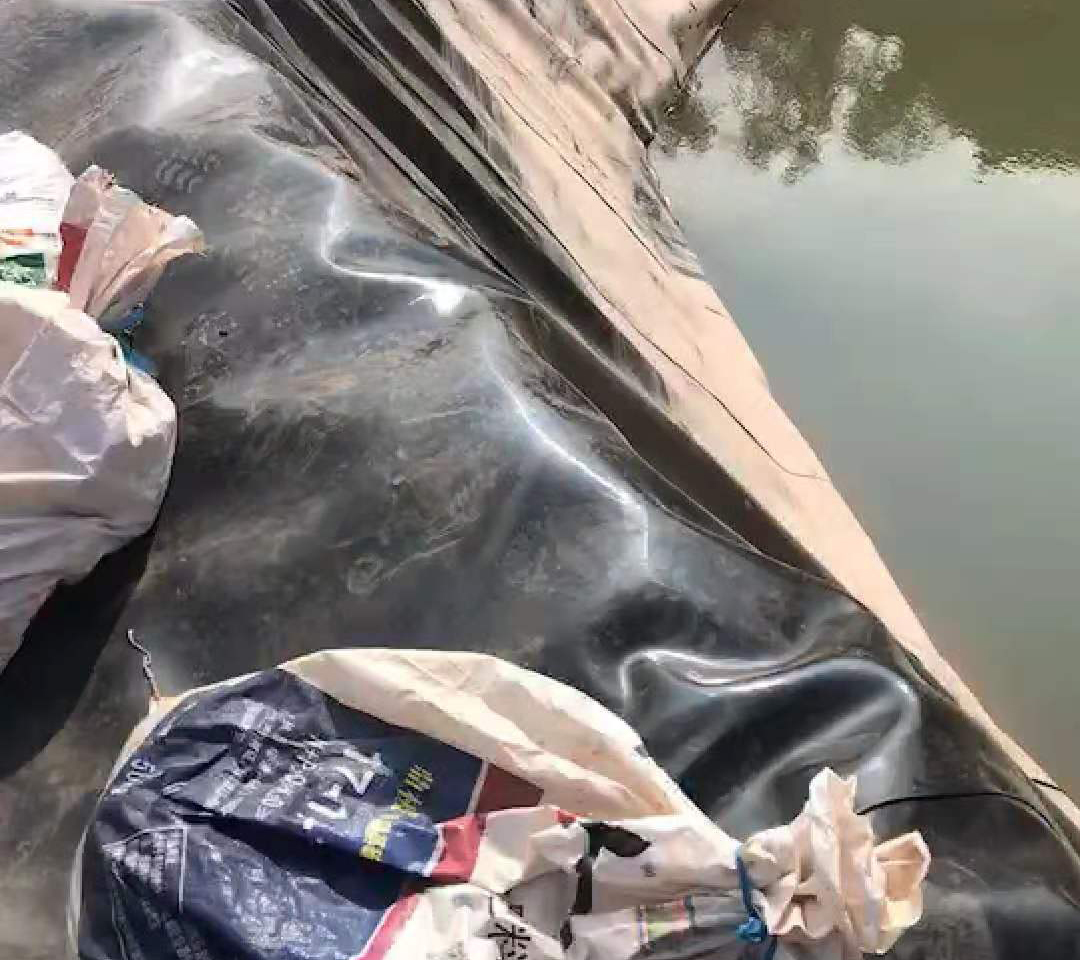 极品白丝美女被肏视频 0.5mm厚的HDPE土工膜应力应变能力解答