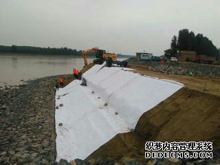 经典三级福利在线观看 水运6m宽土工布铺设详细步骤没有之一