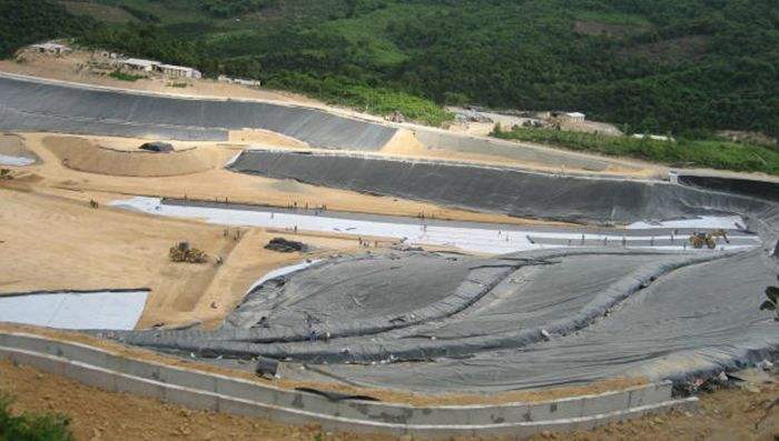 经典三级福利在线观看 钠基膨润土防水毯在施工中特性的体现