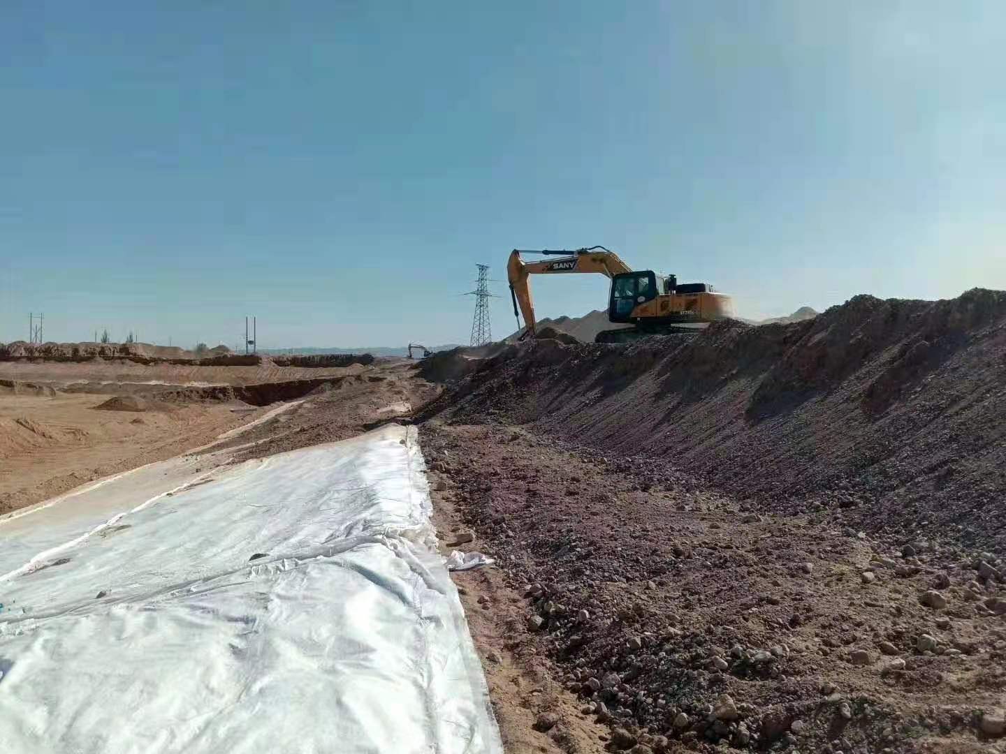 经典三级福利在线观看 城乡调蓄水池土工膜材料及厚度
