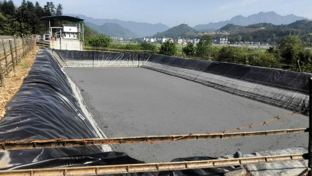 经典三级福利在线观看 如何加强大型水池构造的措施