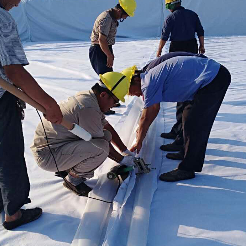娇嫩jk丝袜美女被肏 【复合土工膜】堆石坝体施工的重点工序